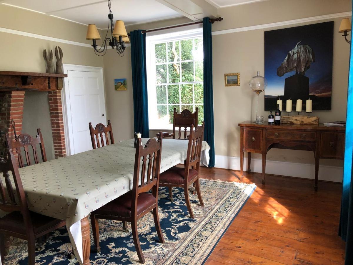 Apuldram Manor Farm Bed & Breakfast Chichester Exterior photo